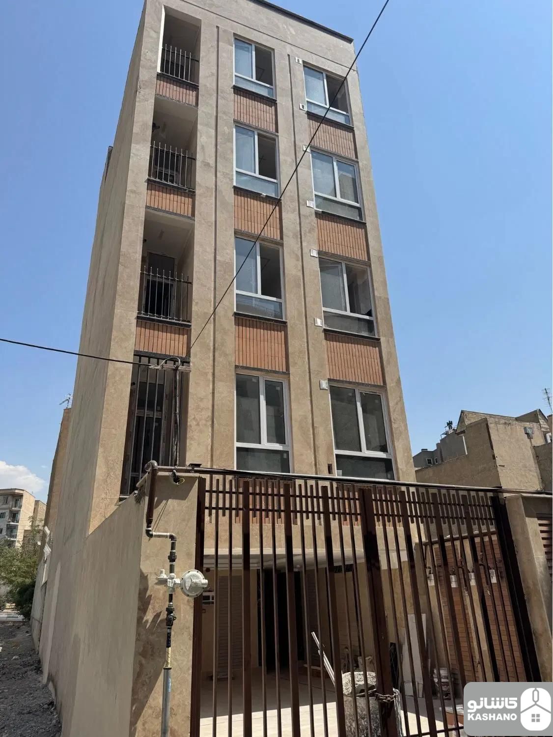 تصویر ملک نوساز مرزداران میدان بهشتی