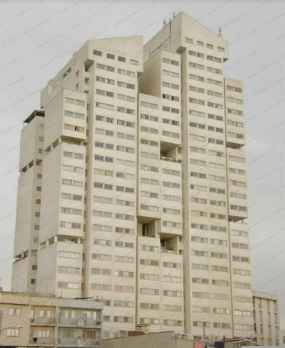 🏠 آپارتمان ۷۷متری بازسازی‌شده باغ فیض ✨ طبقه دهم جنوبی